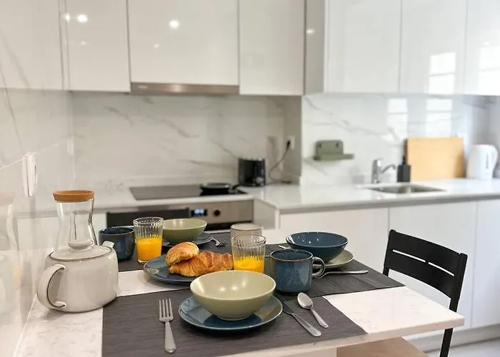Chiado Hideaway Comfort In The Heart Of ליסבון